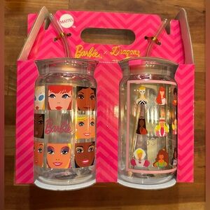 Barbie x Dragon 16oz Drinking Glasses (2) with lids and straws